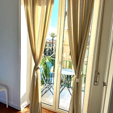 Apartament Materdei
